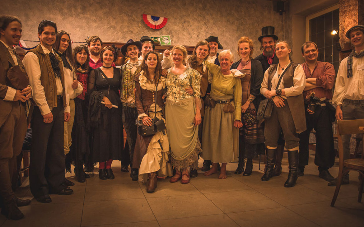 Gruppenbild Private-Mystery Night